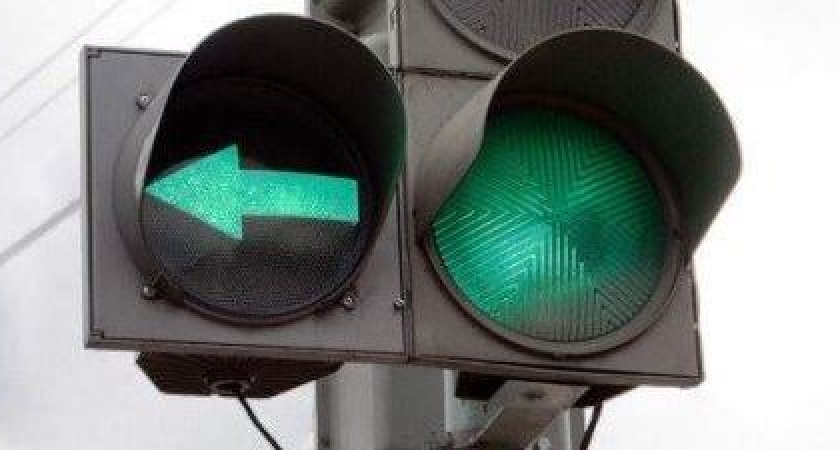 В Костроме на перекрестке улиц Галичской и Индустриальной меняется работа светофора