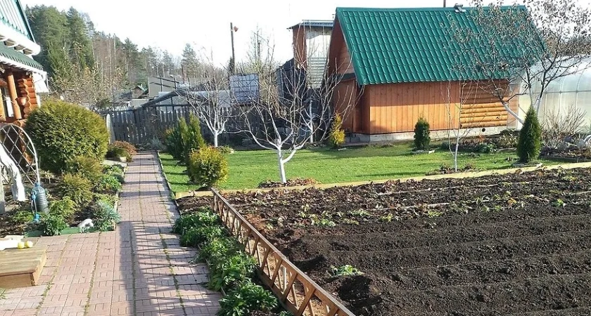 С 1 июня полностью будет запрещена установка заборов на даче: придется убрать