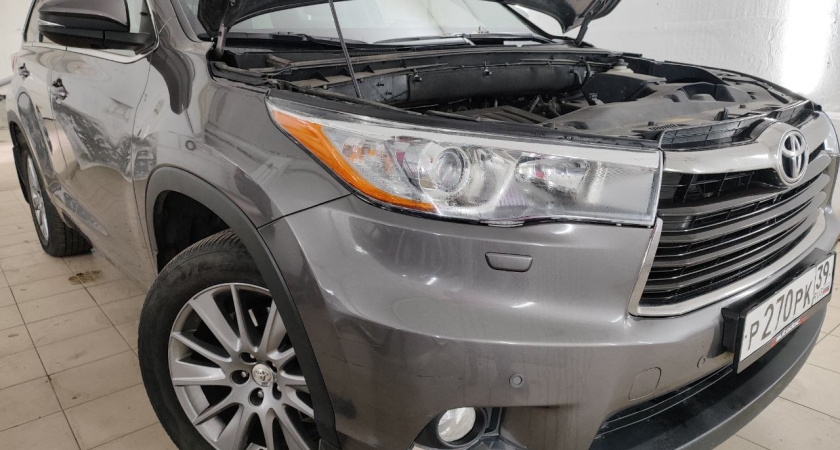 С 23 мая водителей начнут штрафовать за такой тип колес - вот кто первый в списке