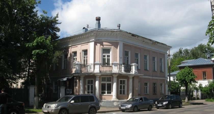 В Костроме на аукционе продали "Дом Калашникова"