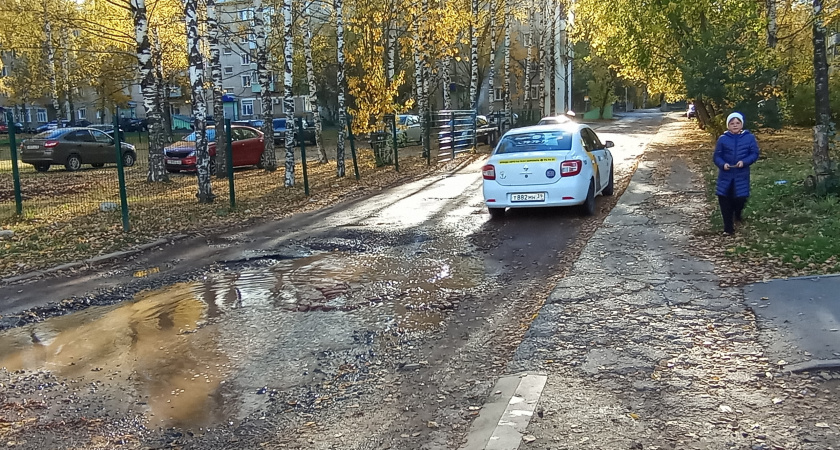Подвалы и подъезды топит водой: костромская прокуратура разбирается в ситуации с некачественным ремонтом дорог