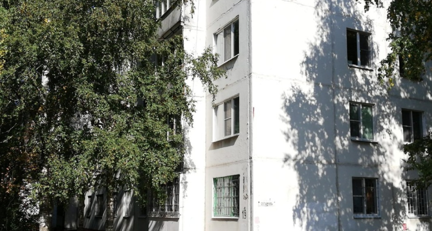 В Костроме на улице Сутырина устранены нарушения по содержанию общего имущества многоквартирного дома