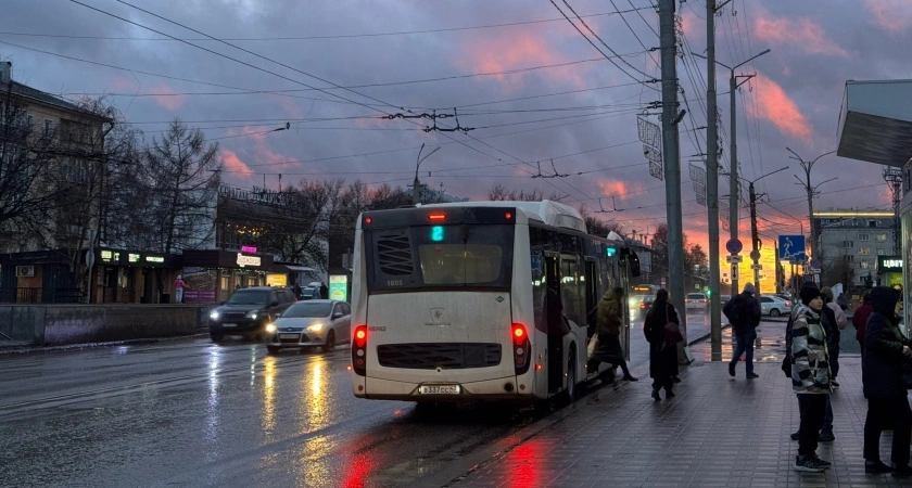 Жара до 40, ураганы с градом, крышесносный ветрище: как изменился прогноз погоды на июнь