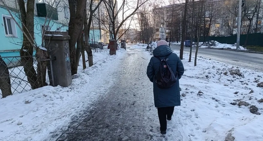 Полнейший откат к зиме: Гидрометцентр обновил прогноз на оставшийся май и начало июня — морозы и снег накроют половину России