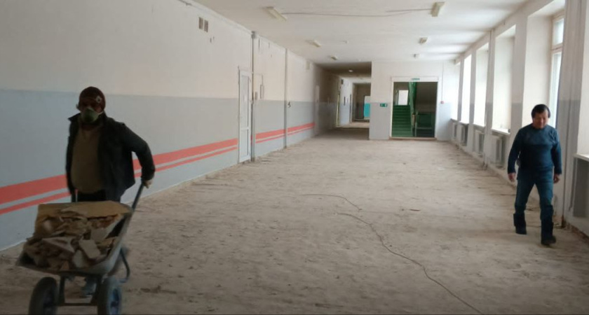 В Островском Костромской области капитально ремонтируют школу