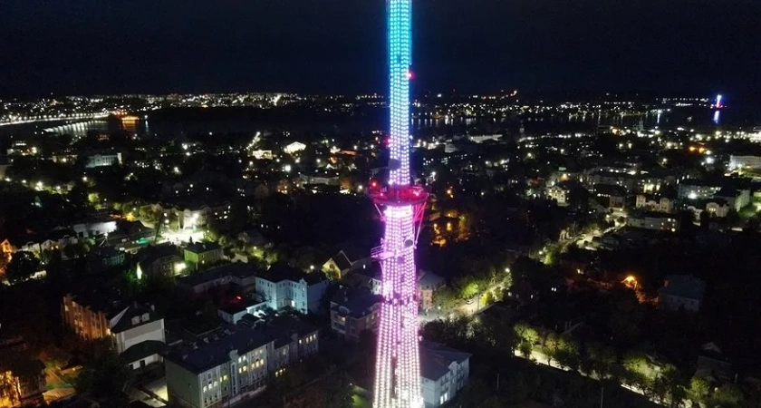 В Костроме в честь Дня России телебашня сменит подсветку