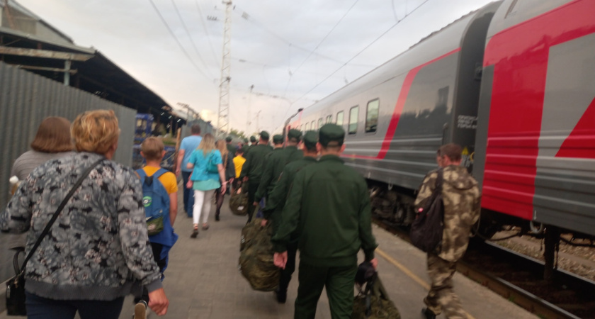 Скидки на ЖД-билеты пенсионерам, студентам и школьникам в 2025 году: как сэкономить