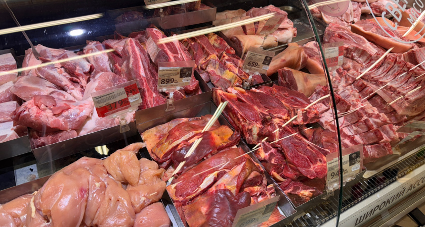 Антибиотики и свинина в говядине: что нашли на костромском мясокомбинате