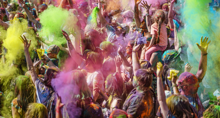 Праздничные выходные в парках Костромы: спорт, творчество и развлечения (12+)