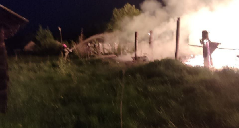 Сжигание мусора обернулось вызовом пожарных в Нерехте