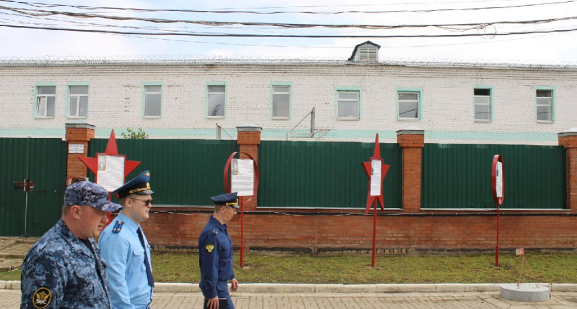 Прокурор оценил условия содержания осужденных в Костромской исправительной колонии