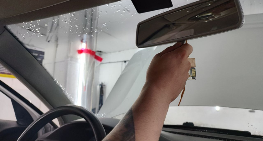 Потеют стекла в машине: лучшие народные средства