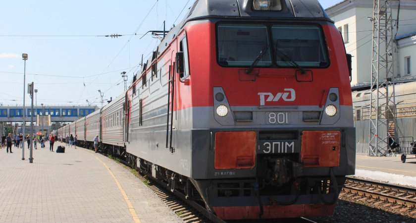 Люди в ярости сдают свои билеты - в поезде теперь это полностью запрещено - как летом будут ездить пассажиры РЖД