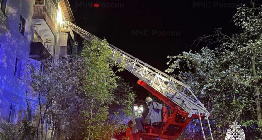 Уснул во время готовки: в Костроме на улице Гагарина произошел пожар