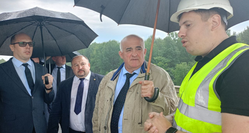 В Костромской области завершается ремонт моста через Унжу