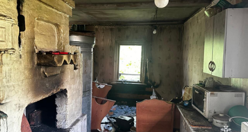 В Костромской области неисправность электропроводки привела к пожару в доме