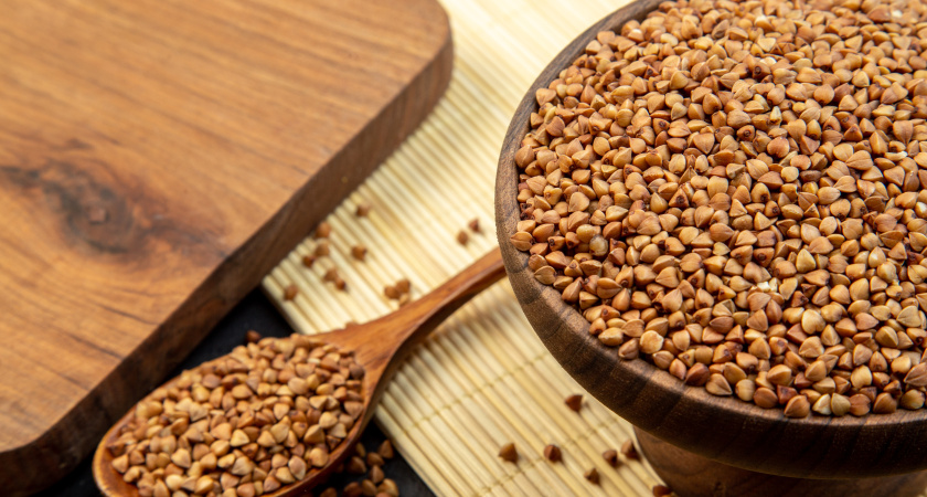 Не гречка, а шелуха с мусором: в Роскачестве назвали крупу, которую лучше обходить за версту в магазине