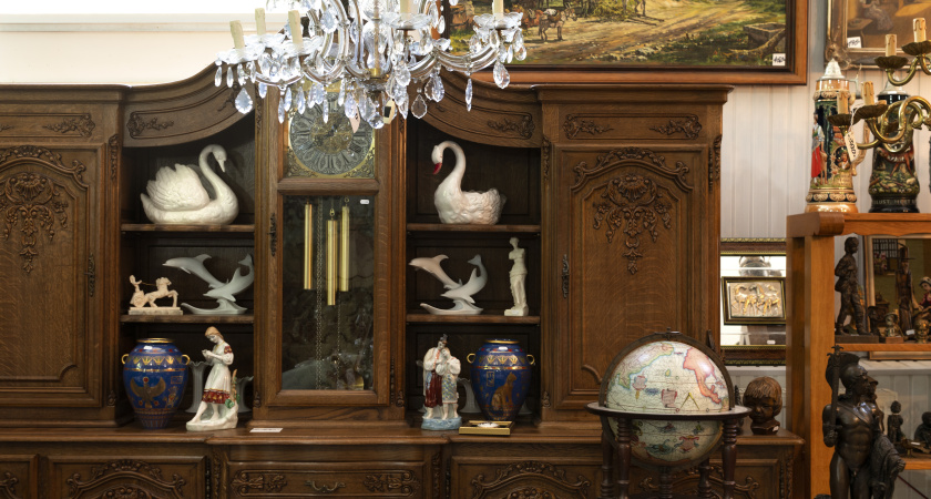 У каждого второго хранились в серванте: эти 5 вещей из СССР стоят целое состояние сейчас