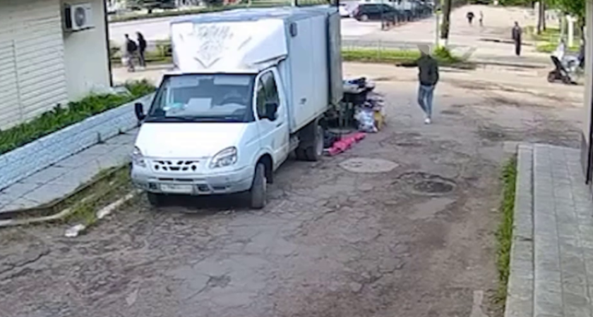 В Костромской области 42-летний мужчина выстрелил в грузовик и затеял драку с водителем