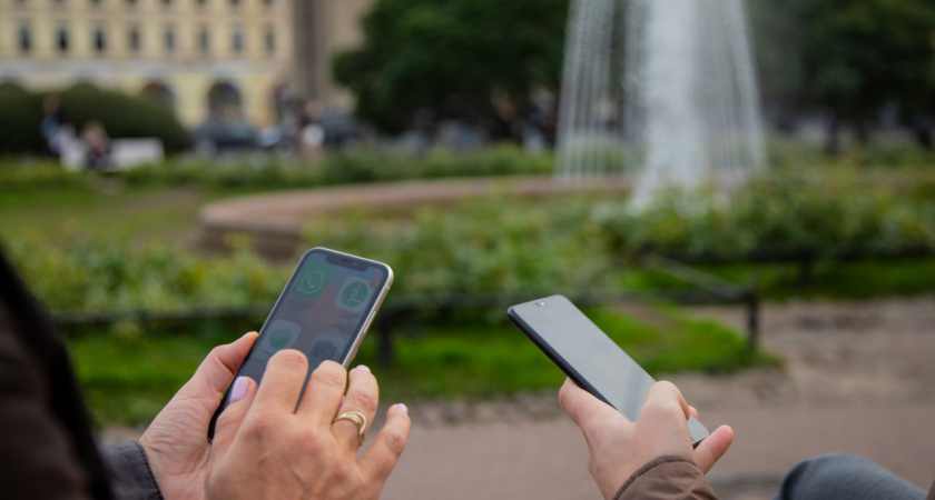 Не только зумеры: костромичи всех возрастов отказываются от телефонных звонков в пользу мессенджеров