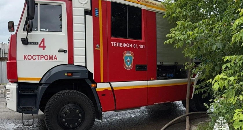 В Костроме неизвестные подожгли квартиру в девятиэтажном доме