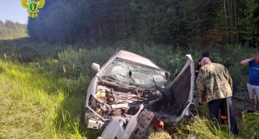 Смертельное ДТП в Костромской области: один погиб, трое госпитализированы