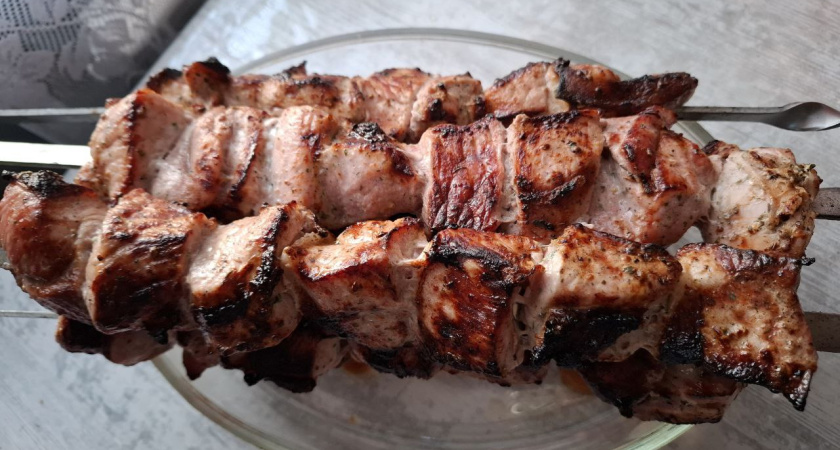 Не шея: вот какую часть лучше брать для идеального шашлыка