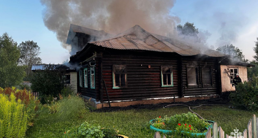 За сутки в Костромской области ликвидированы четыре пожара и последствия ДТП