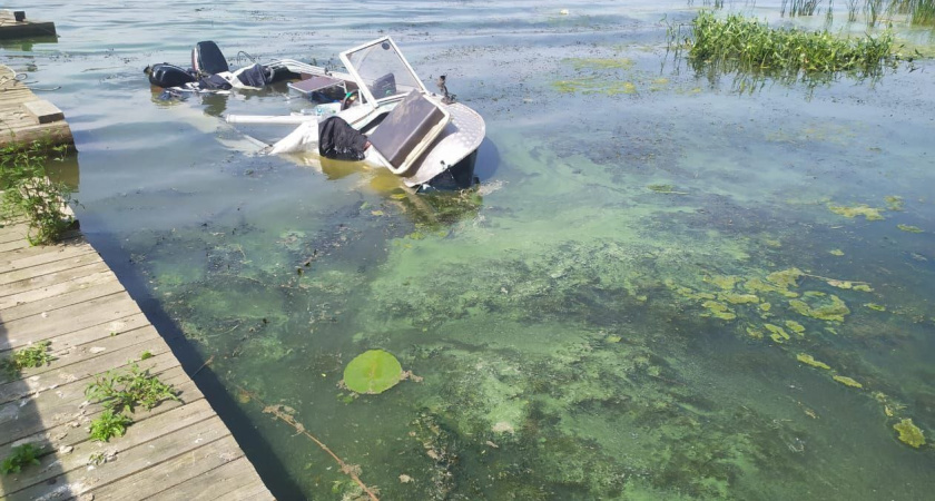 В Костромской области найдены тела двух человек у перевернутой лодки