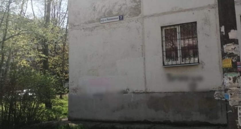 Сумма штрафов за незаконные надписи на зданиях в Костроме превысила 400 тысяч рублей