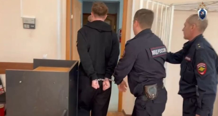 В Антропово 45-летний мужчина избил сына до сотрясения мозга