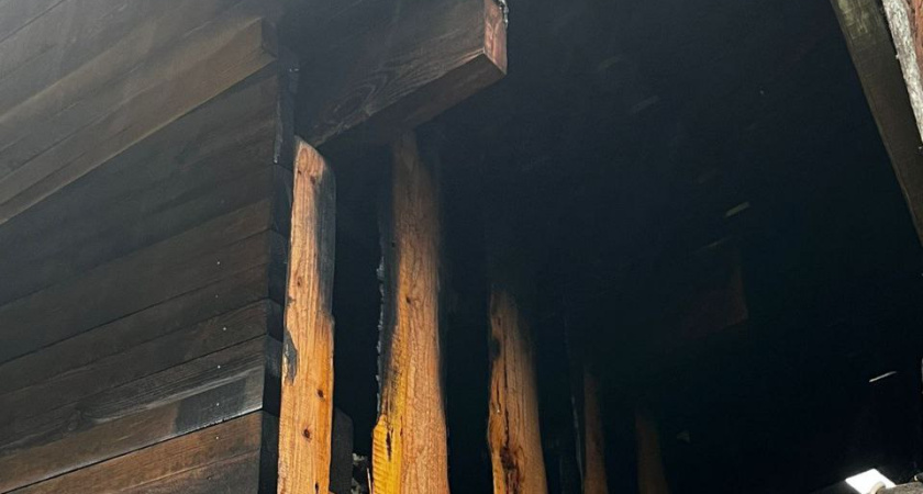 Шарьинские пожарные за 22 минуты ликвидировали возгорание в частной бане