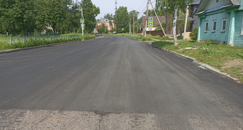 В Костроме восстанавливают дороги на улицах города