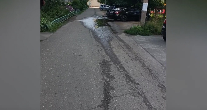 Жители Волгореченска Костромской области борются за статус дороги