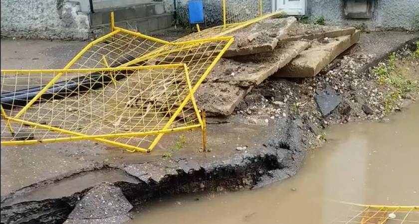 Годовая стройка на Кинешемском шоссе грозит подтоплением жилых домов