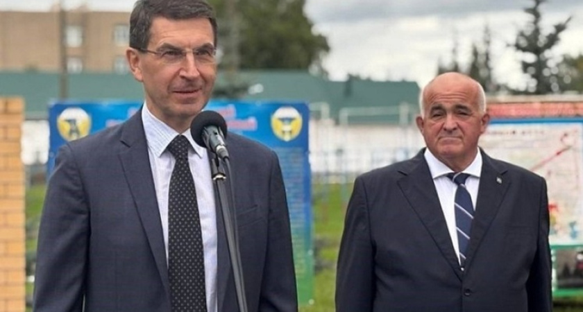 В Костроме полпред президента открыл военно-спортивный турнир (6+)