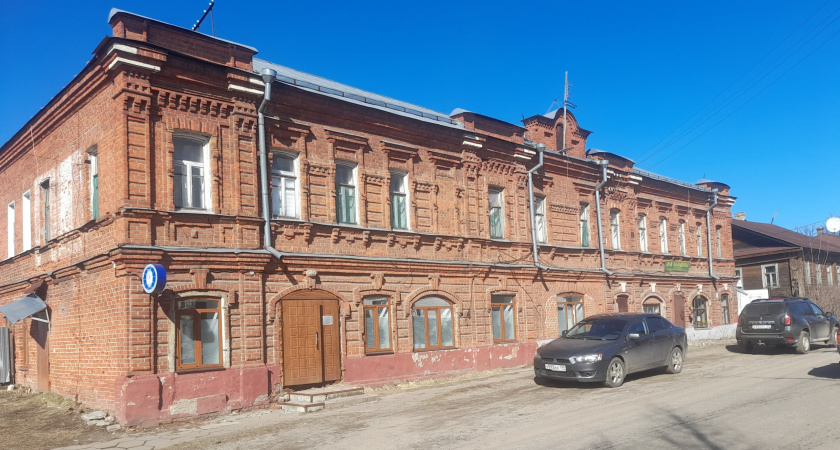 В Костромской области взяли под охрану знаменитую "Гостиницу Хохлова"