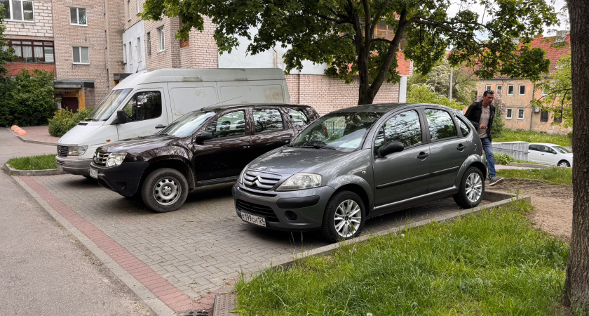 Не настолько и популярны: в топ самых востребованных среди россиян кроссоверов не попали "китайцы" — что на самом деле покупают в РФ