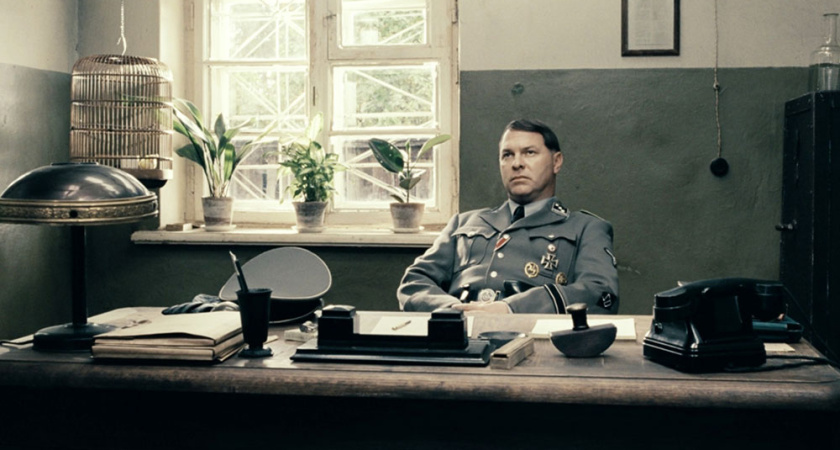 Как сторож Иваныч оказался шефом гестапо — расплата пришла через 12 лет: откупиться уже не получилось