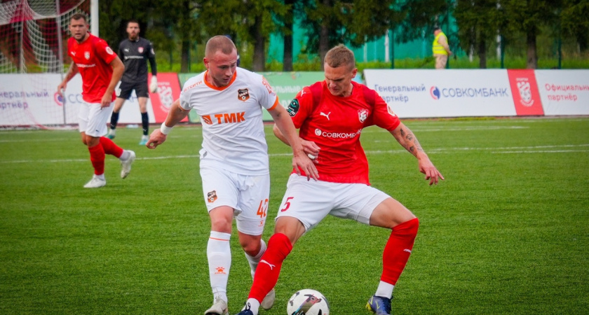 Ничья с "Уралом" помогла "Спартаку" остаться в лидерах