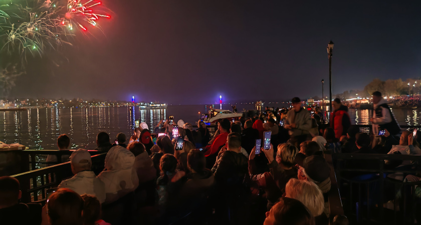 В фестивале пиротехники "Серебряная ладья" в Костроме победила команда из Реутова (+0)