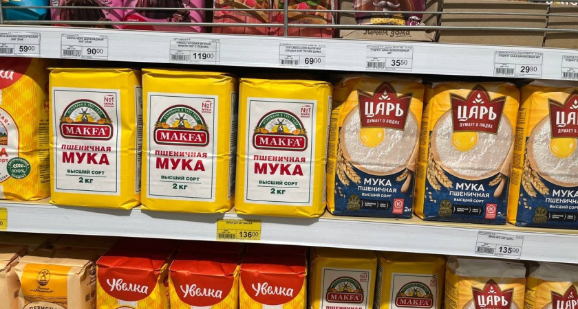 Протестировала недорогую муку из "Светофора" — испекла блины, булочки, хлеб: результат удивил, рассказываю, стоит ли брать