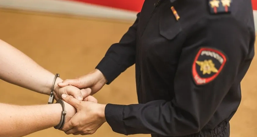 В Буйском районе 16-летний подросток ответит за кражу мопеда