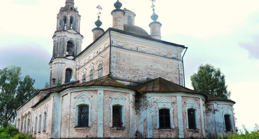 В Костромской области отреставрируют четыре старинные церкви