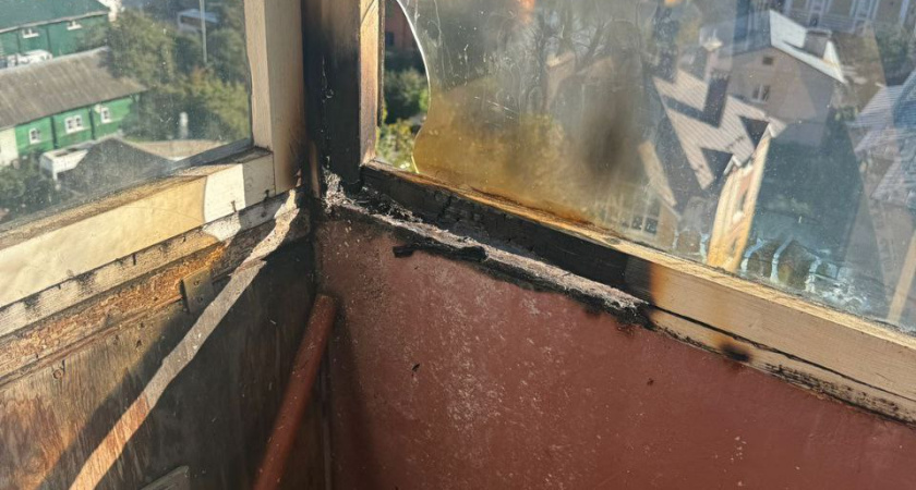 В Костроме на улице 8-го марта произошел пожар в жилом доме