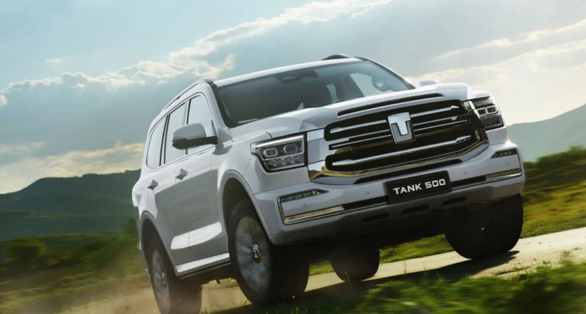 Поездил на Tank 500 один год — решил "скинуть", а он никому не нужен: хотел продать за 4,2 млн, но не тут-то было