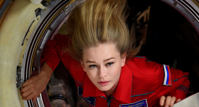 «Грубая ошибка». Юлия Пересильд пожалела о полёте в космос — космонавты подняли вой и обвинили актрису
