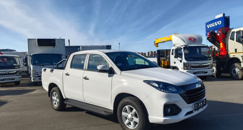 Некрасивый, зато надежный: новый русский "рамник", дизель 128 л.с., МКПП — даже дешевле, чем "китайцы"