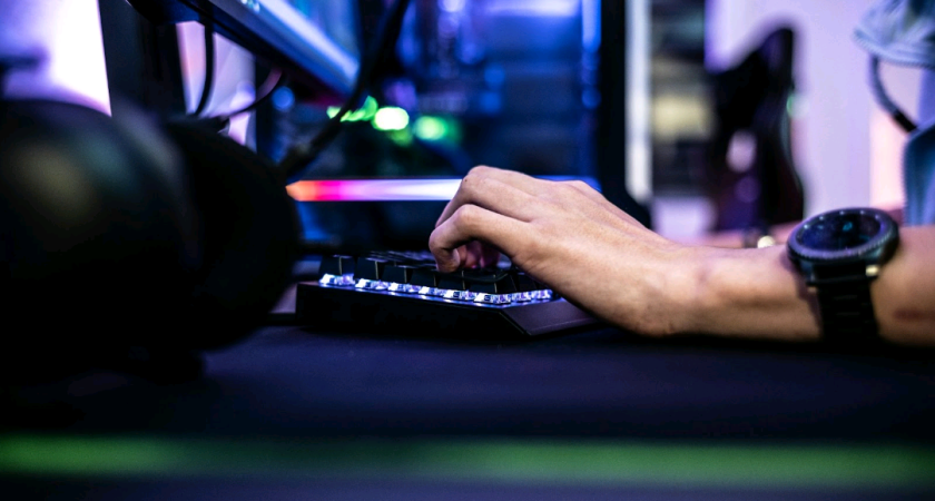 Движок для создания онлайн игр для начинающих с возможностью быстро освоить разработку и дизайн