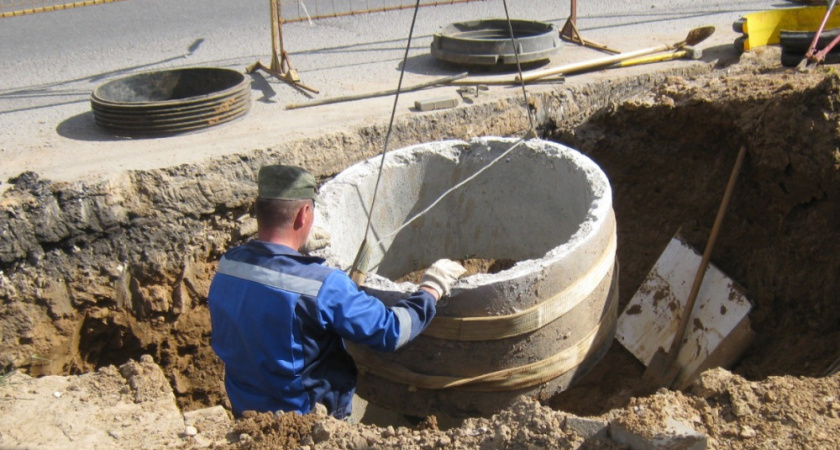 В Костроме проводятся работы на сетях канализации